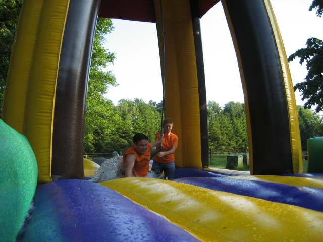 6KAMP 2006 Dorpshuis Vierhouten (Oranje/ijsvereniging)